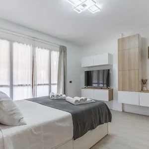 Santa Giulia Apartamento